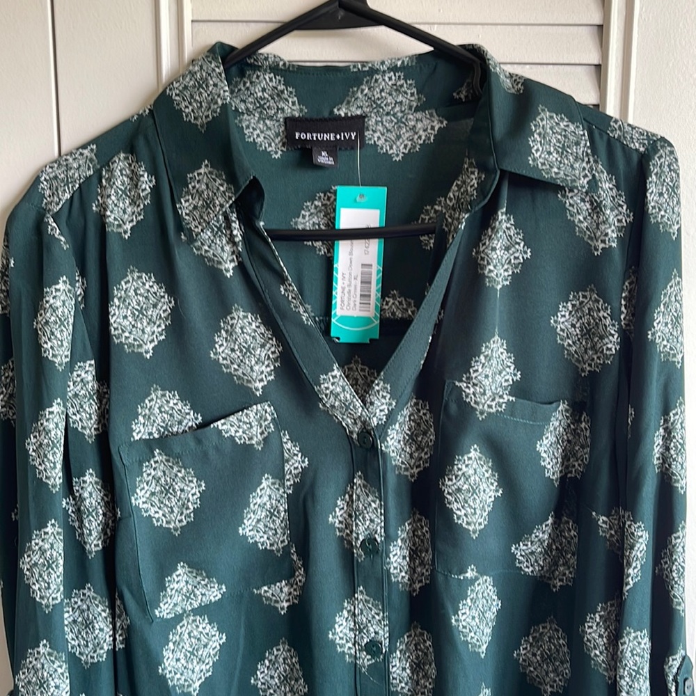 NWT! Fortune + Ivy Green & White Blouse, Sz XL